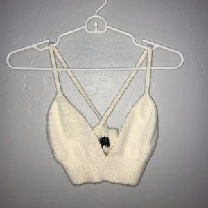 Windsor brand crossback fuzzy crop tank/bralette, size medium, color is cream
